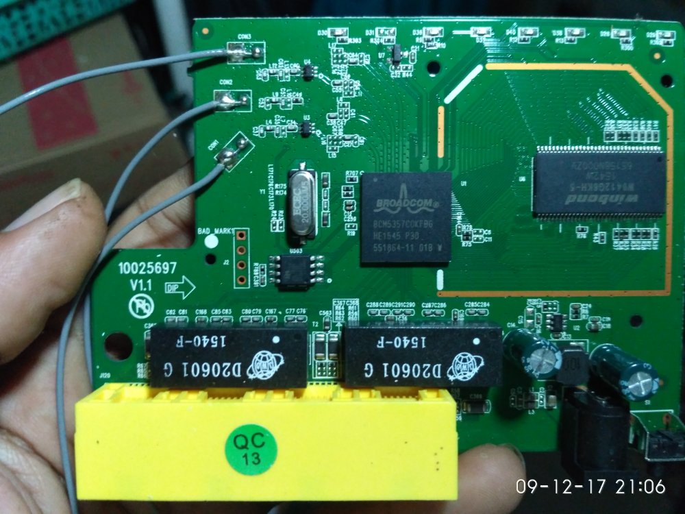 1.Tenda_F3_PCB_Front.jpg