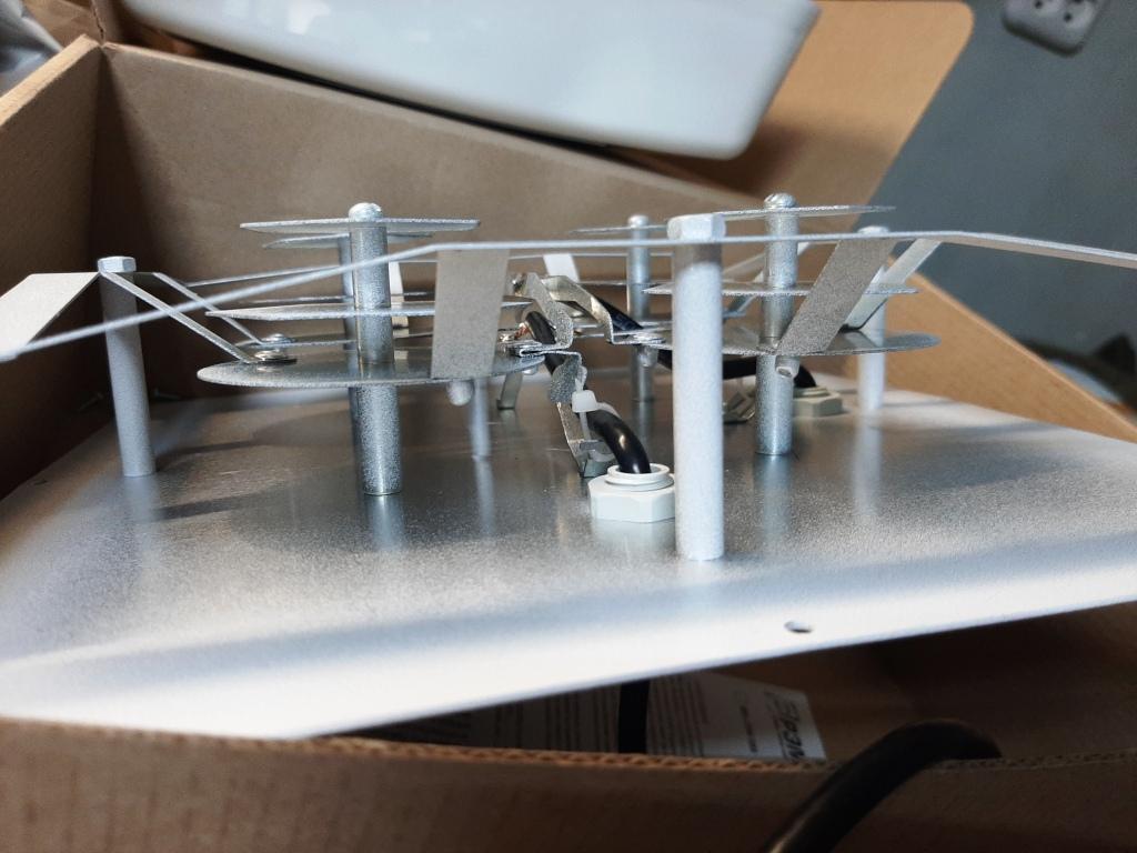 АНТЕННА 3G/4G "BAS-2344-SMA FLAT MULTIBAND MIMO COMBI" - Antennas for ...